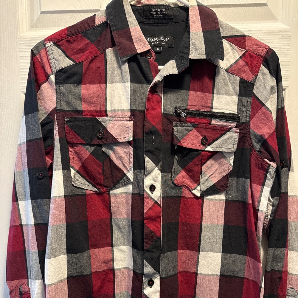 Long sleeve button-down